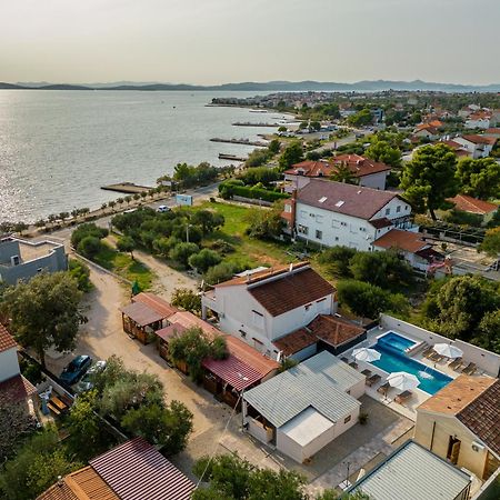 Camp Mrkva Mobile Homes Sukošan Esterno foto