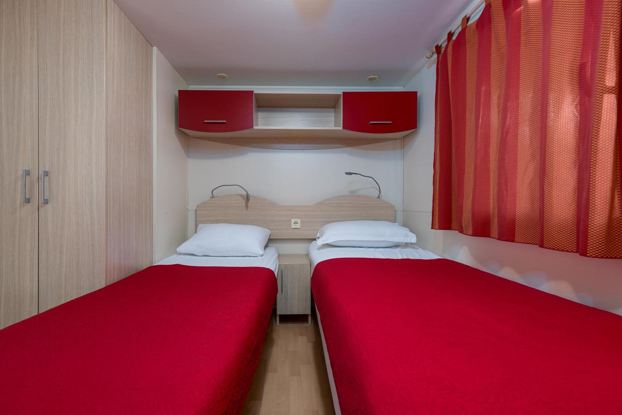 Camp Mrkva Mobile Homes Sukošan Esterno foto